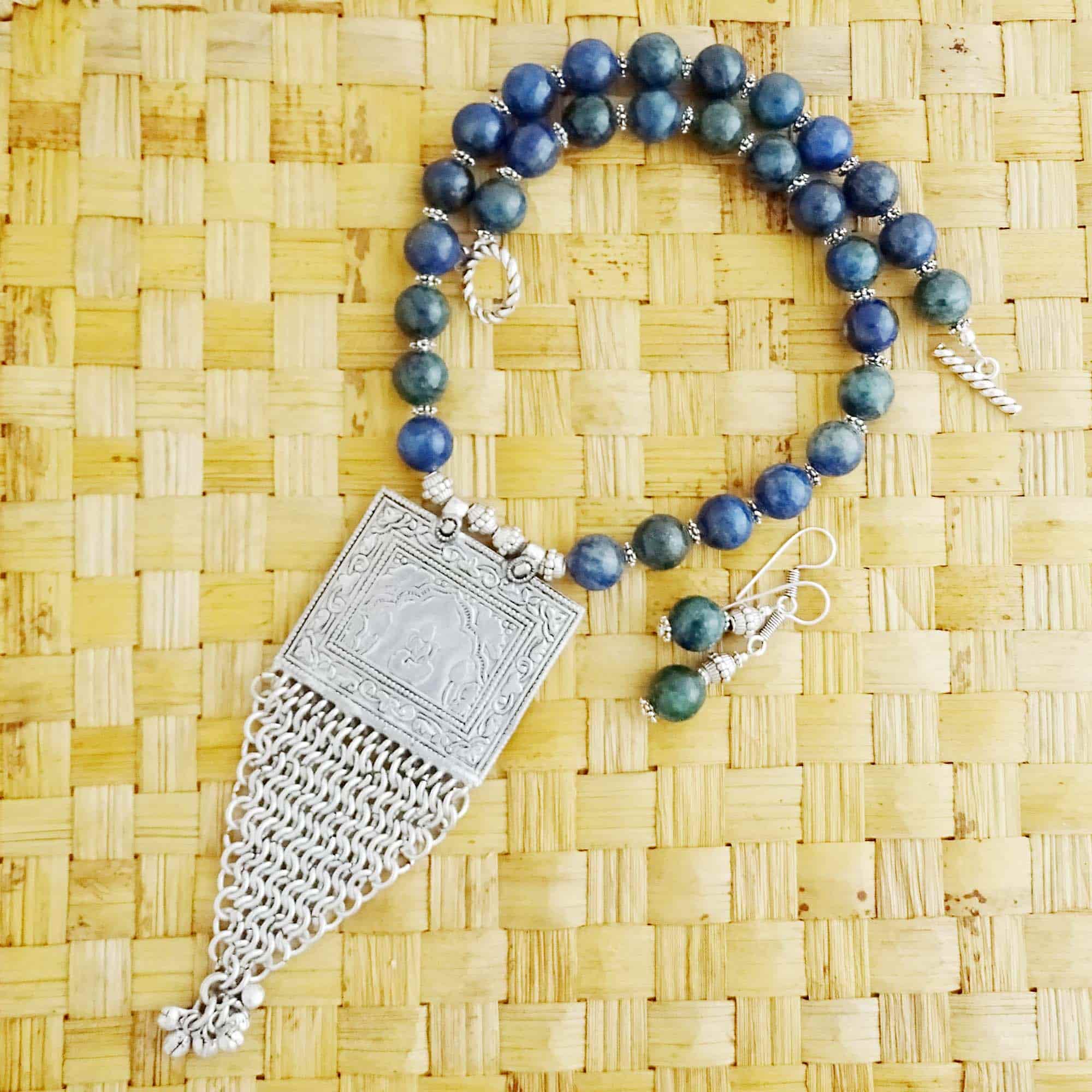 Statement Handmade Beaded Necklace Statement Handmade Beaded Necklace